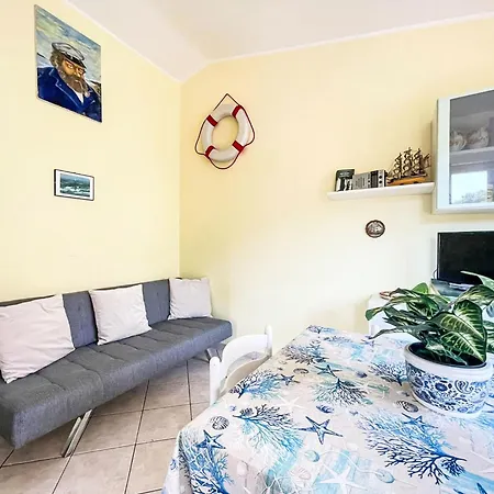 Residenza Del Sole By Interhome 公寓